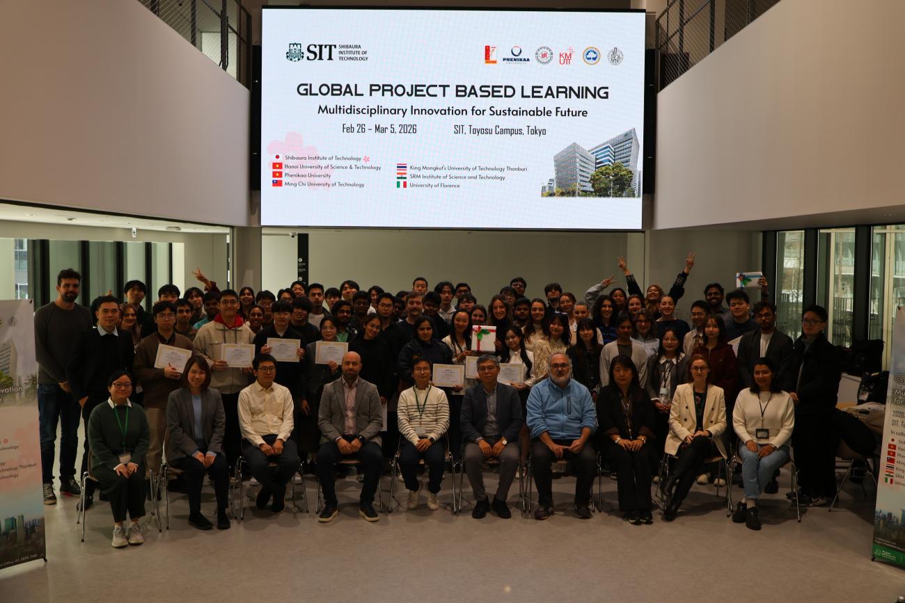 Gli studenti Unifi a Tokyo con gli altri partecipanti al Global Project-Based Learning