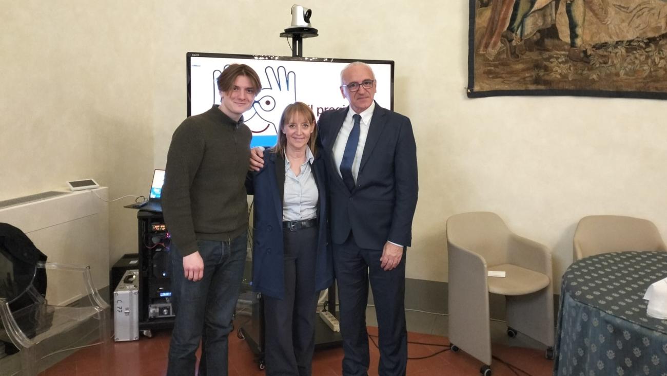 Da sinistra: il calciatore Unifi Michelangelo, Maria Paola Monaco e Nicola Armentano