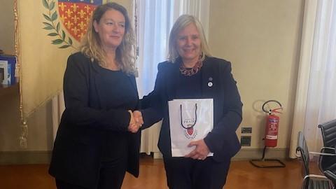 La sindaca di Prato Ilaria Bugetti con la rettrice Alessandra Petrucci