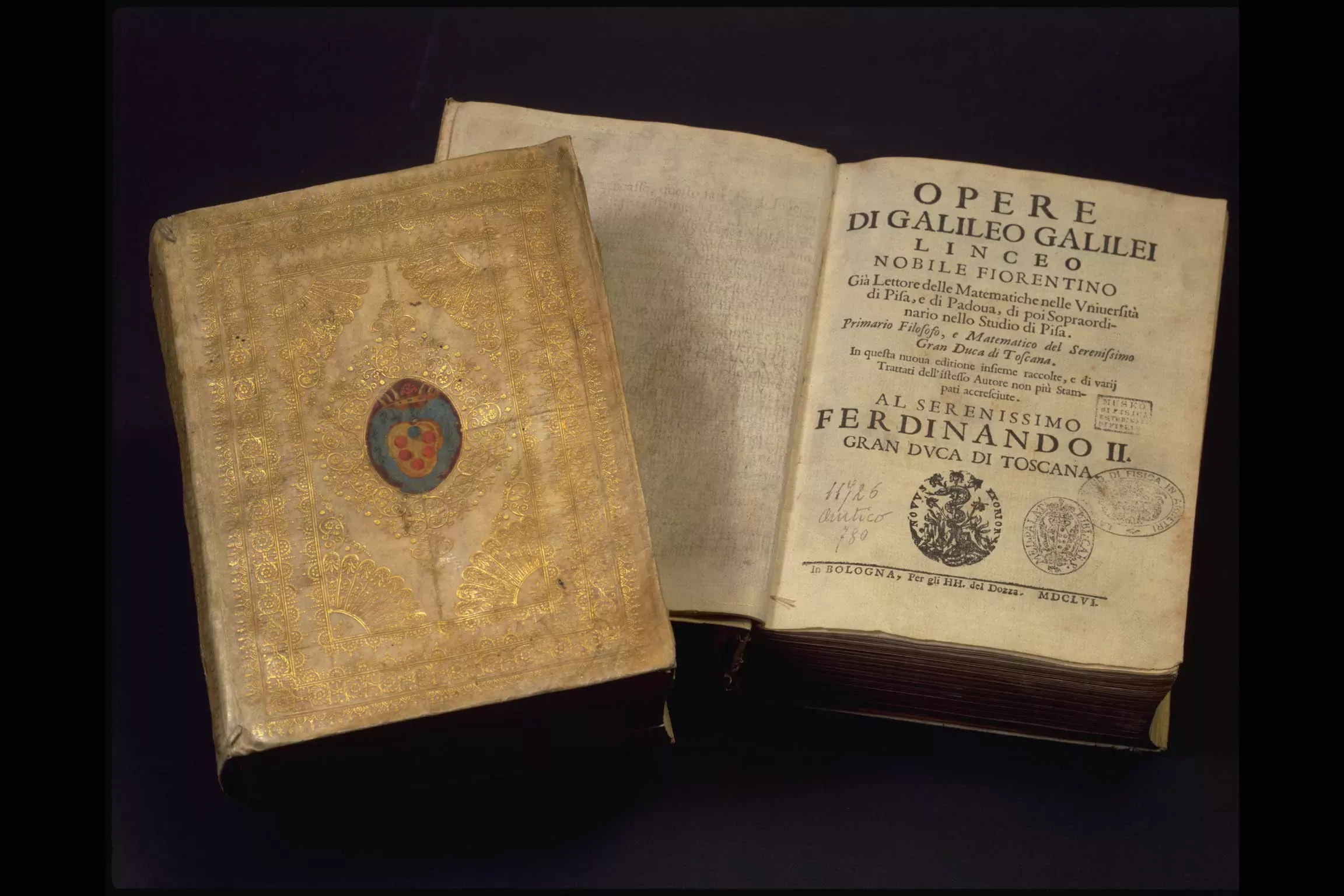 Galileo Galilei, Dialogo... sopra i due massimi sistemi del mondo tolemaico e copernicano …, Firenze, 1632. Biblioteca del Museo Galileo, MED 1026/02