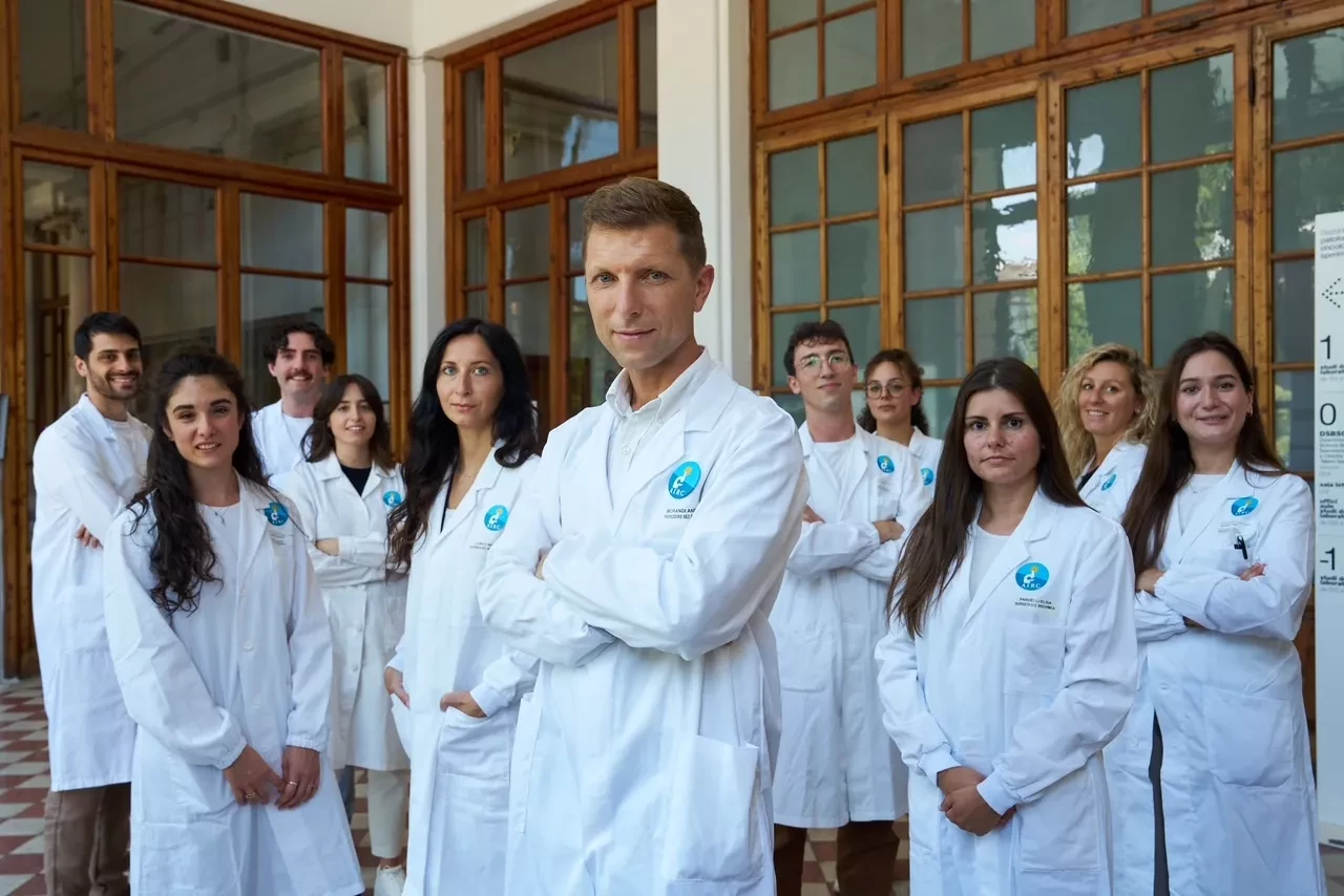 Il team coordinato da Andrea Morandi (Foto di Andrea Onofri e gentilmente messe a disposizione da AIRC)