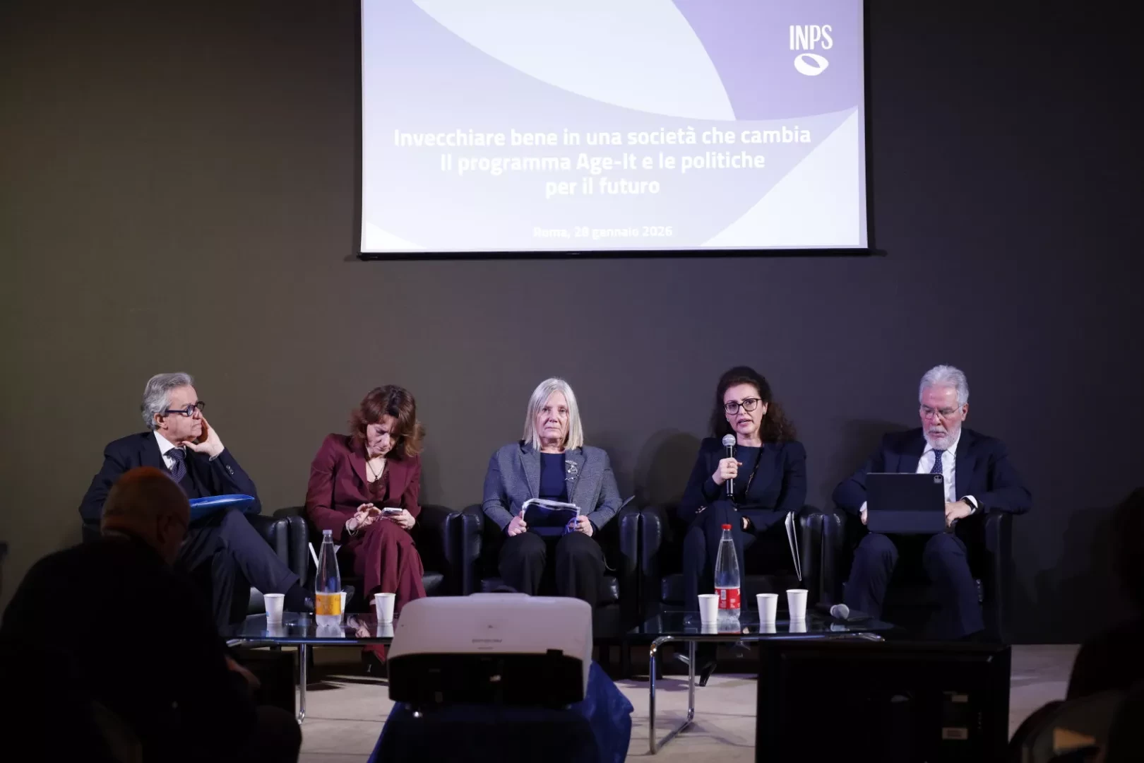 Un momento del convegno “Invecchiare bene in una società che cambia. Il Programma Age-It  e le politiche per il futuro” svoltosi a Roma il 28 gennaio