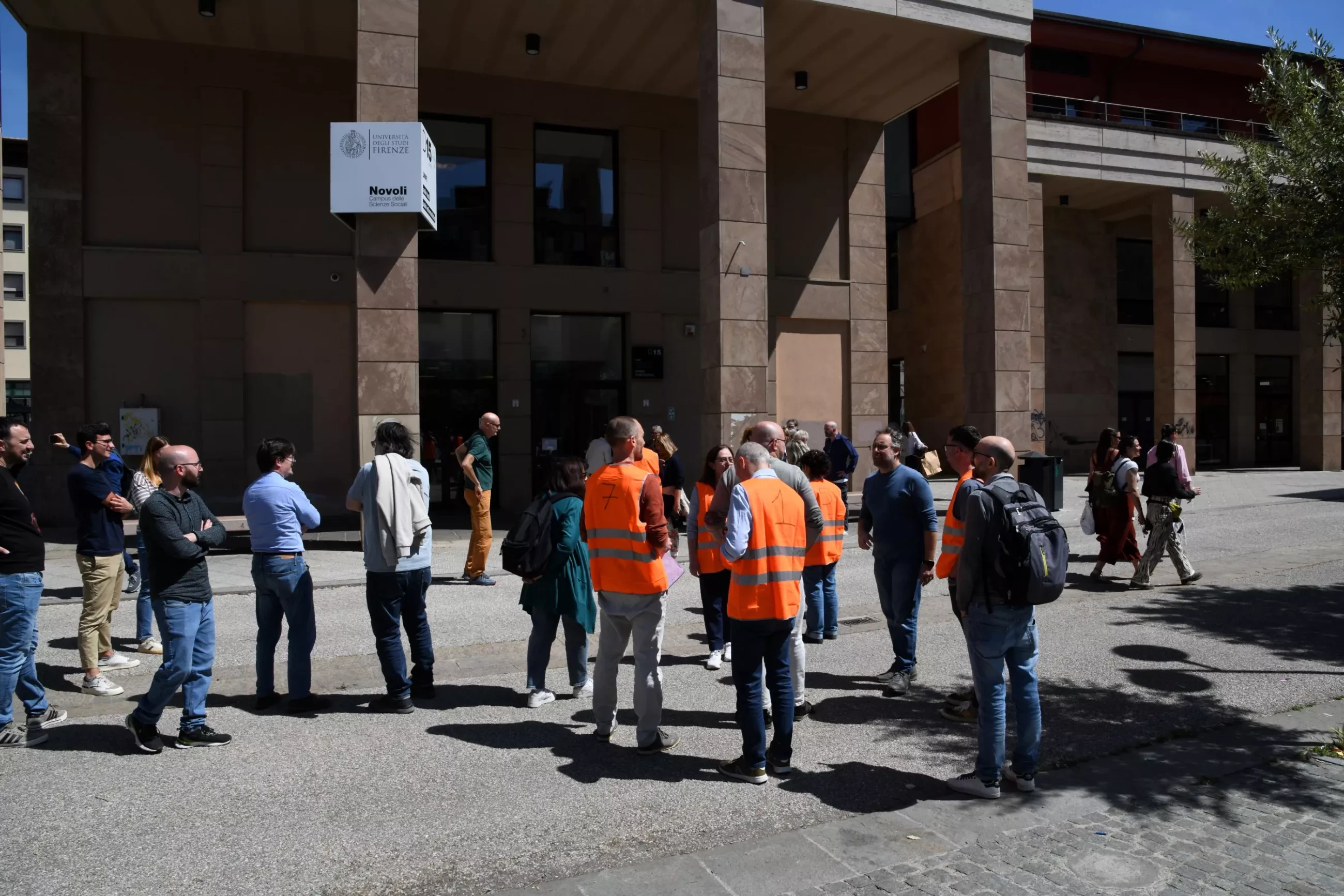 Un momento dell'evacuazione