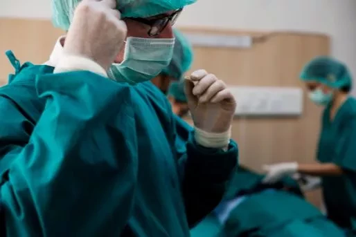 news_surgery_514_290.jpg